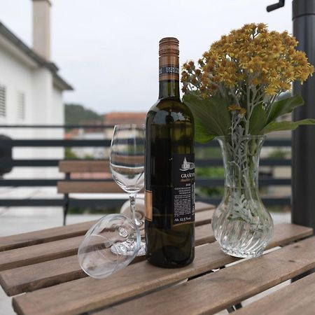 Apartment Marinsko Veli Iž Екстериор снимка