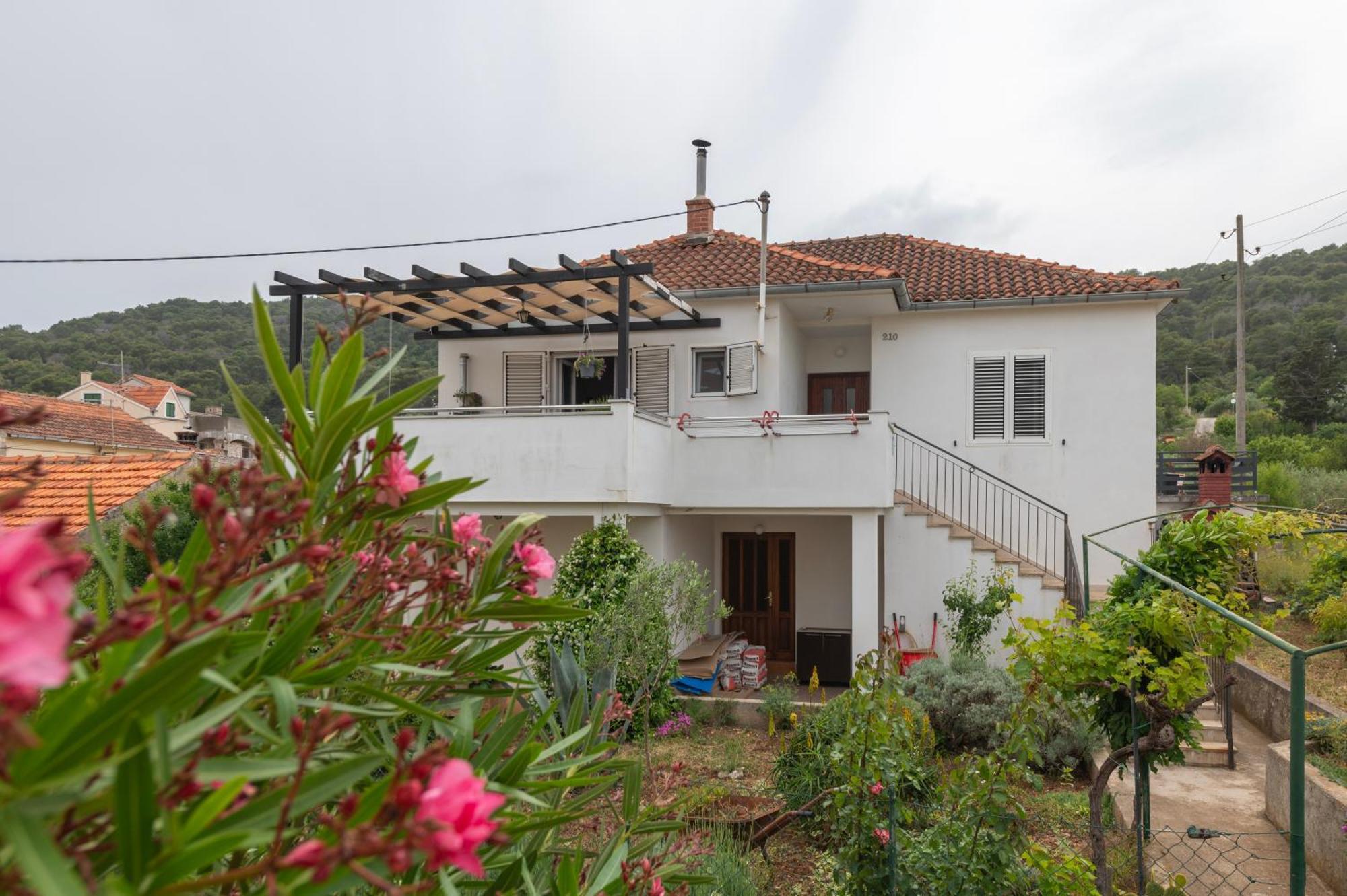Apartment Marinsko Veli Iž Екстериор снимка