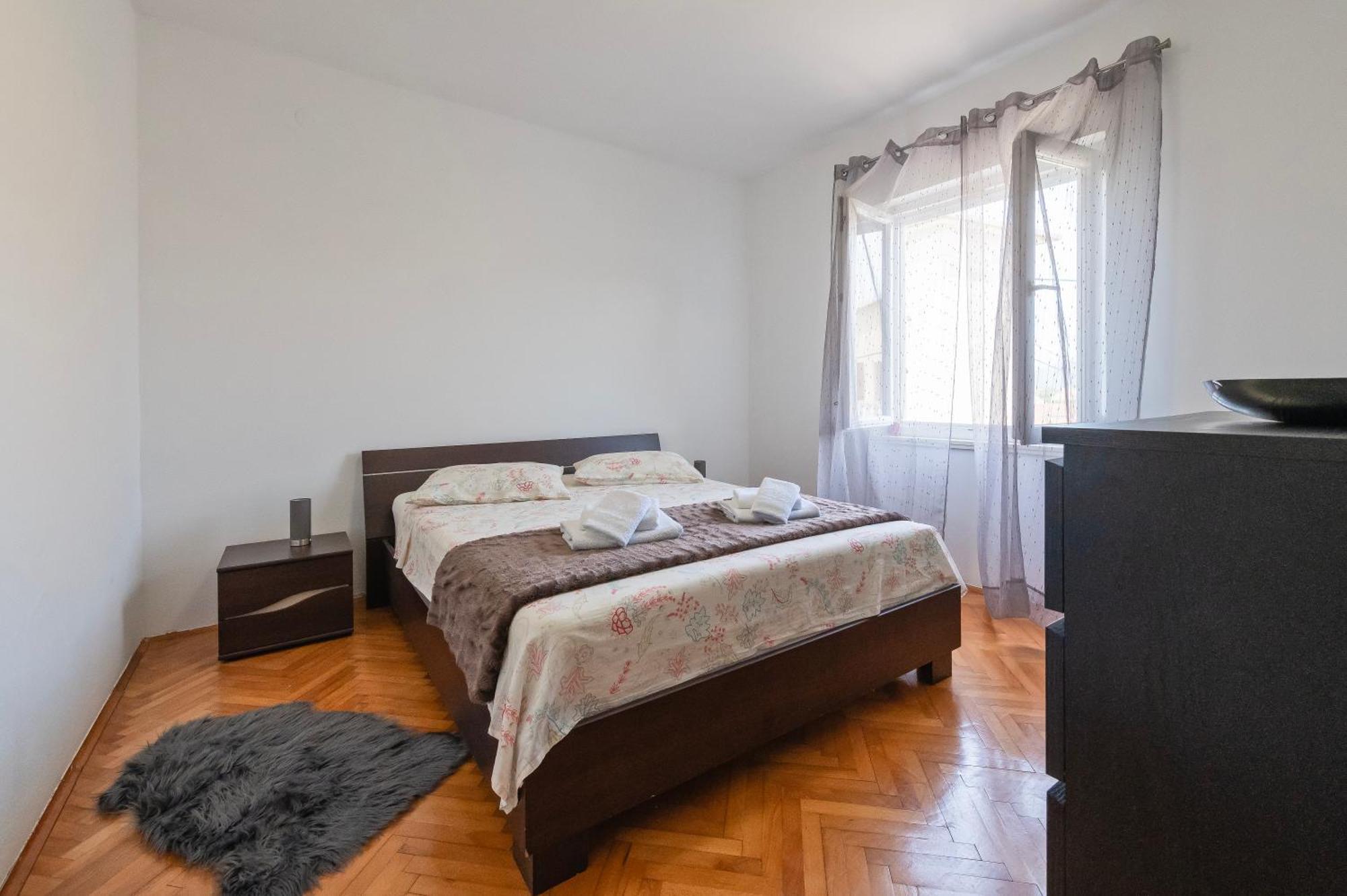Apartment Marinsko Veli Iž Екстериор снимка